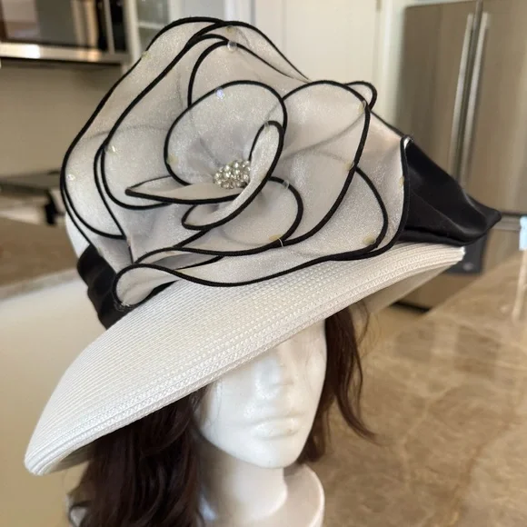 Whittall and Shon Kentucky Derby Hat Easter Hat, Church Hat - Picture 3 of 15